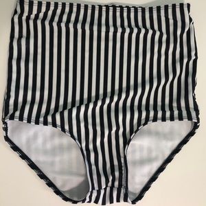 Kortni Jeane high waisted swimsuit bottoms